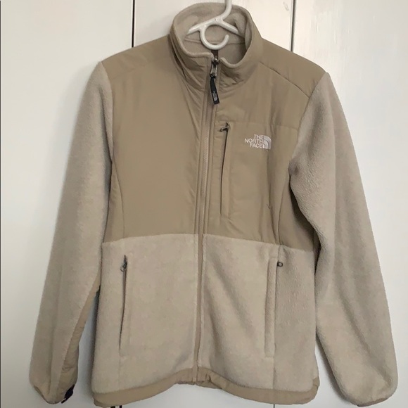 North Face Denali Jacket Beige Sz. Mrs - Picture 1 of 3